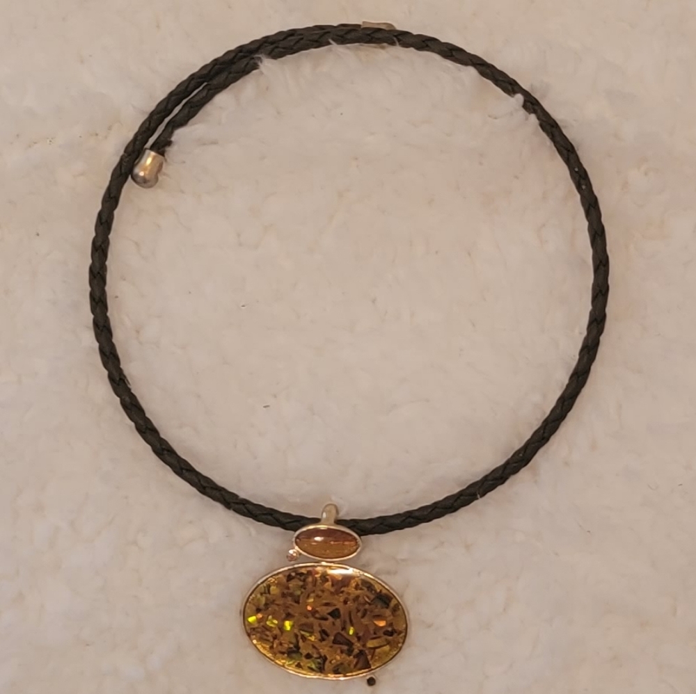 Cute Fall Choker - Picture 3 of 5